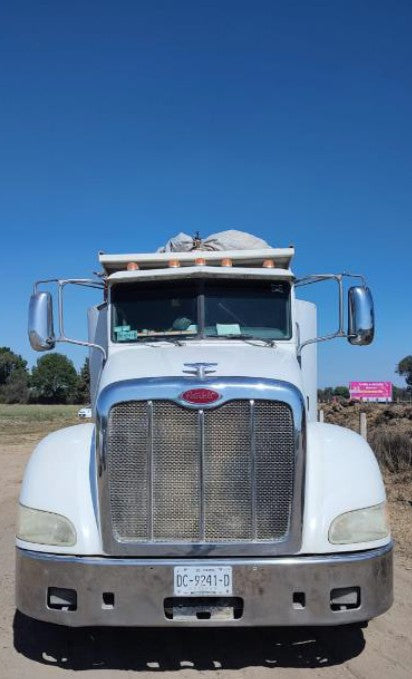 TORTON PETERBILT (15m³)