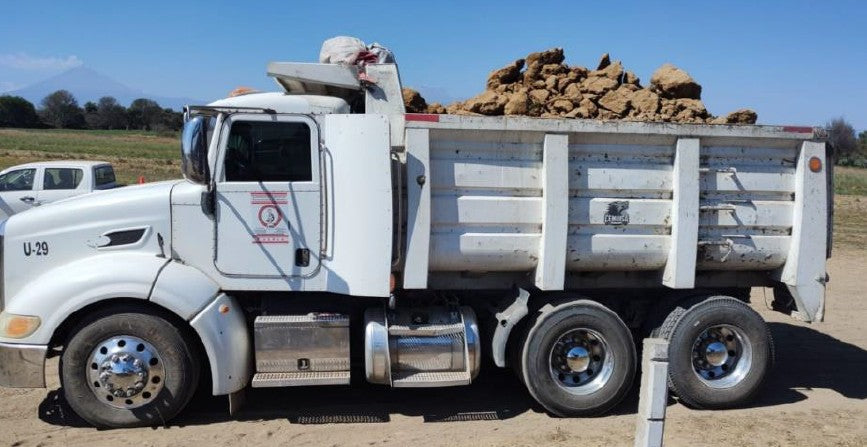 TORTON PETERBILT (15m³)